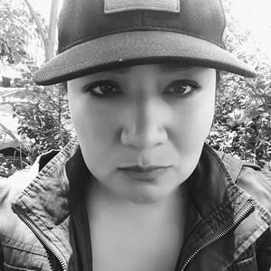 Meet your Posher, Esther